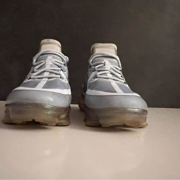 Nike Air VaporMax Indigo Fog Pure Platinum Blue AJ2617-001 Wmns 8.5 / 7Y - Picture 15 of 16